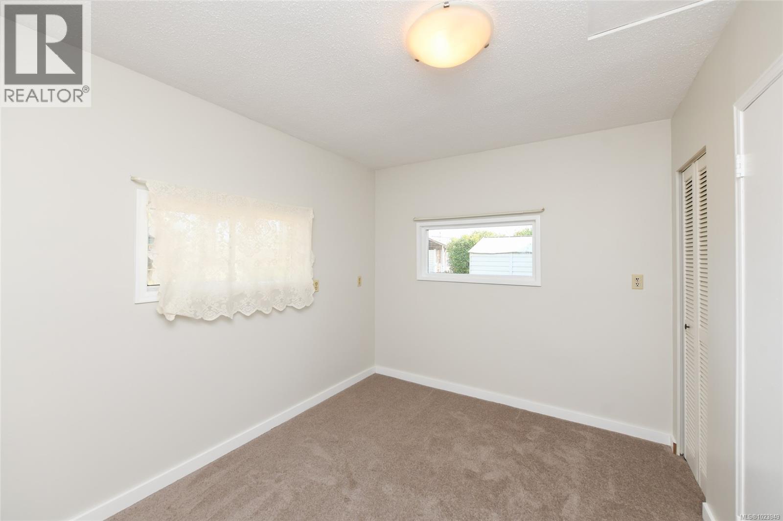 577 17th St, Courtenay, British Columbia  V9N 1Y9 - Photo 9 - 1023949