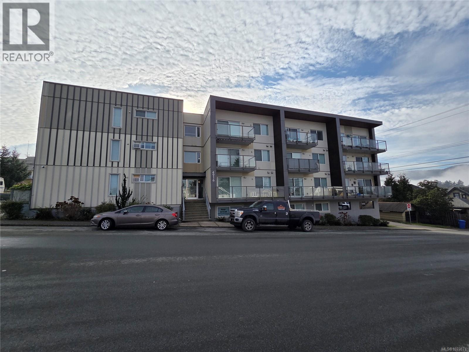 4916 Athol St, Port Alberni, British Columbia  V9Y 3C7 - Photo 1 - 1023871