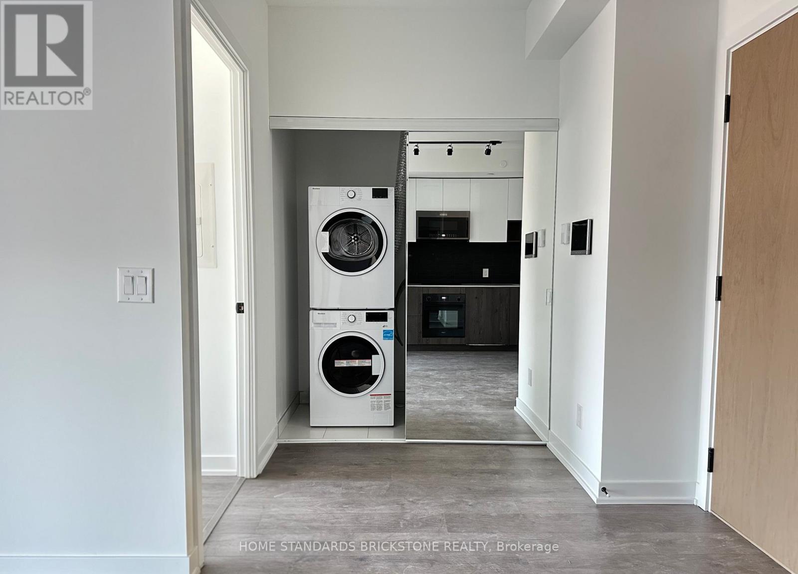 1501 - 5 Defries Street, Toronto, Ontario  M5A 0W7 - Photo 7 - C12719090