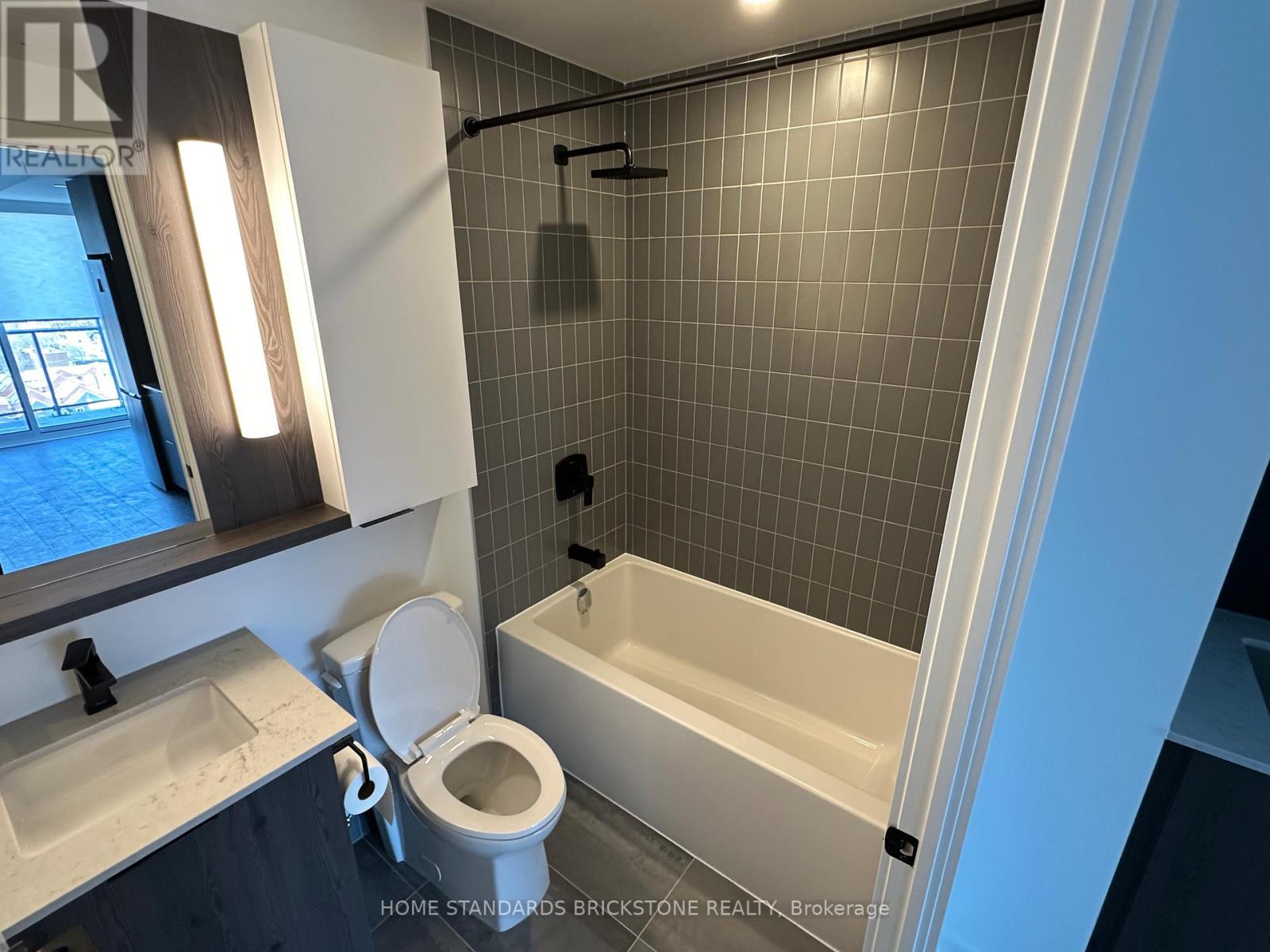 1501 - 5 Defries Street, Toronto, Ontario  M5A 0W7 - Photo 8 - C12719090