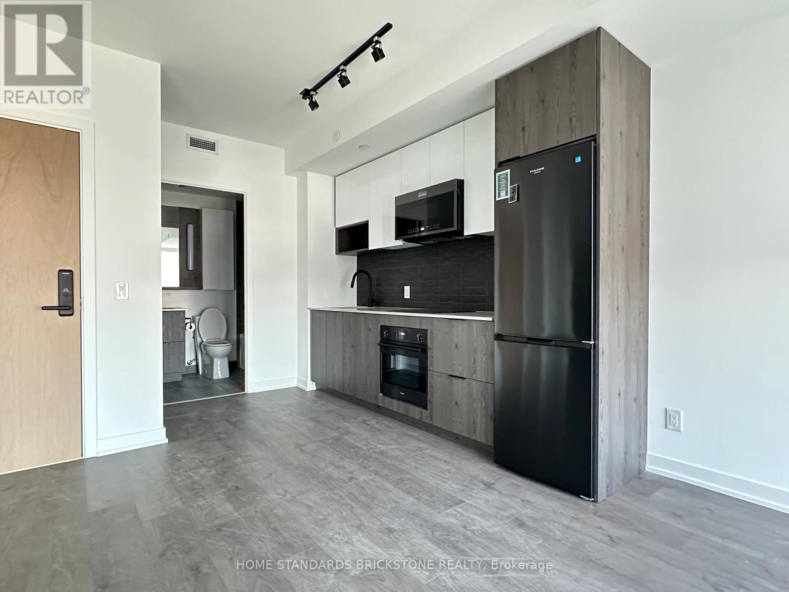 1501 - 5 Defries Street, Toronto, Ontario  M5A 0W7 - Photo 4 - C12719090