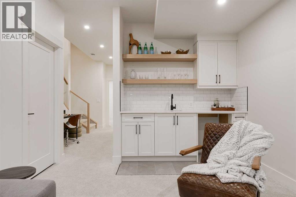 2810 35 Street Sw, Calgary, Alberta  T3E 2Y5 - Photo 45 - A2273397