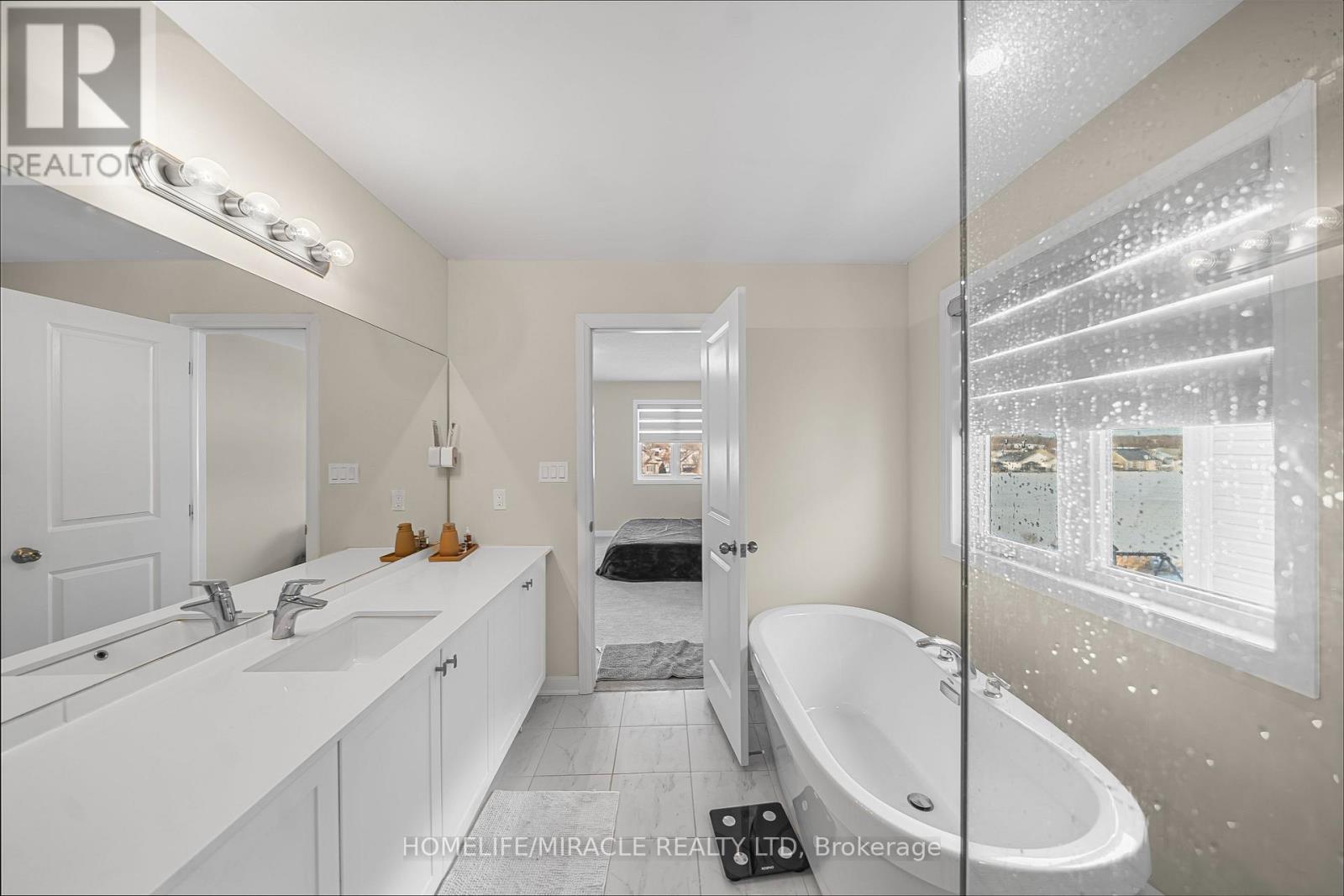 80 Golf Links Drive, Loyalist, Ontario  K0H 1G0 - Photo 34 - X12539222