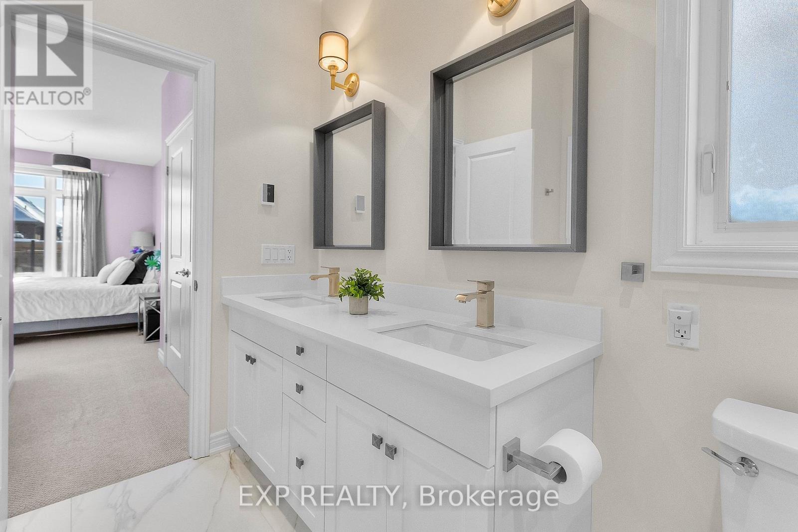 12 Rosewood Crescent, Pelham (Fonthill), Ontario  L0S 1E6 - Photo 24 - X12719250