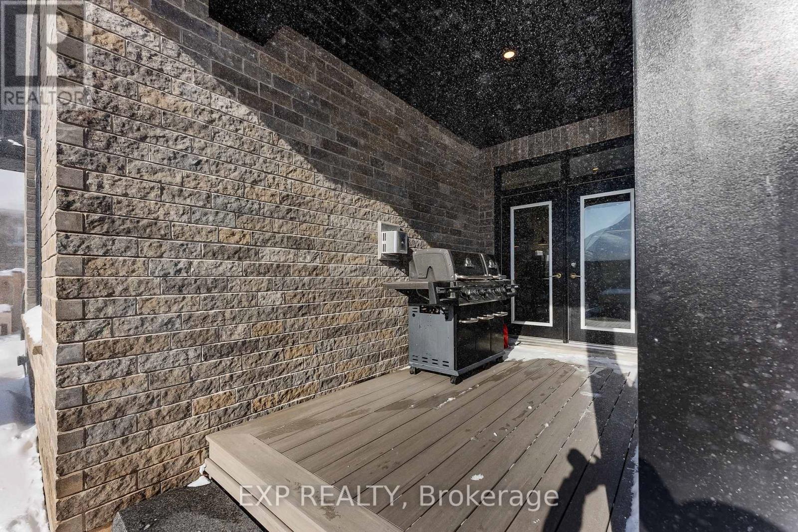 12 Rosewood Crescent, Pelham (Fonthill), Ontario  L0S 1E6 - Photo 30 - X12719250