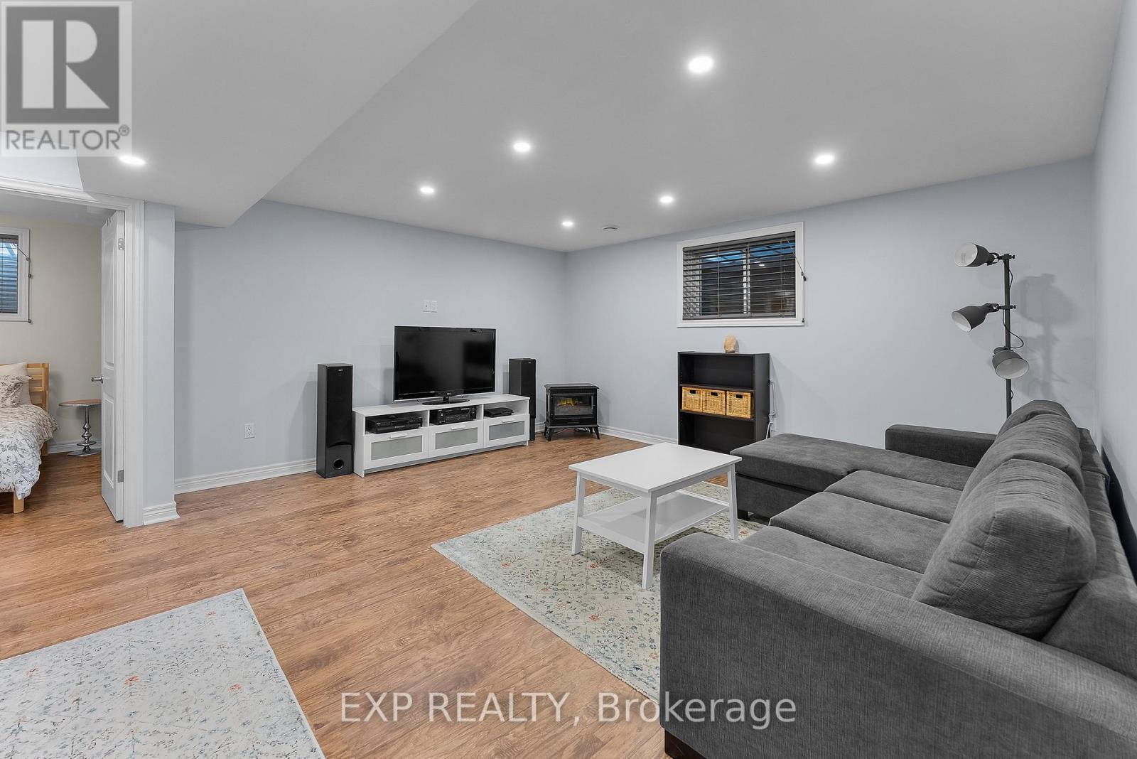 12 Rosewood Crescent, Pelham (Fonthill), Ontario  L0S 1E6 - Photo 37 - X12719250