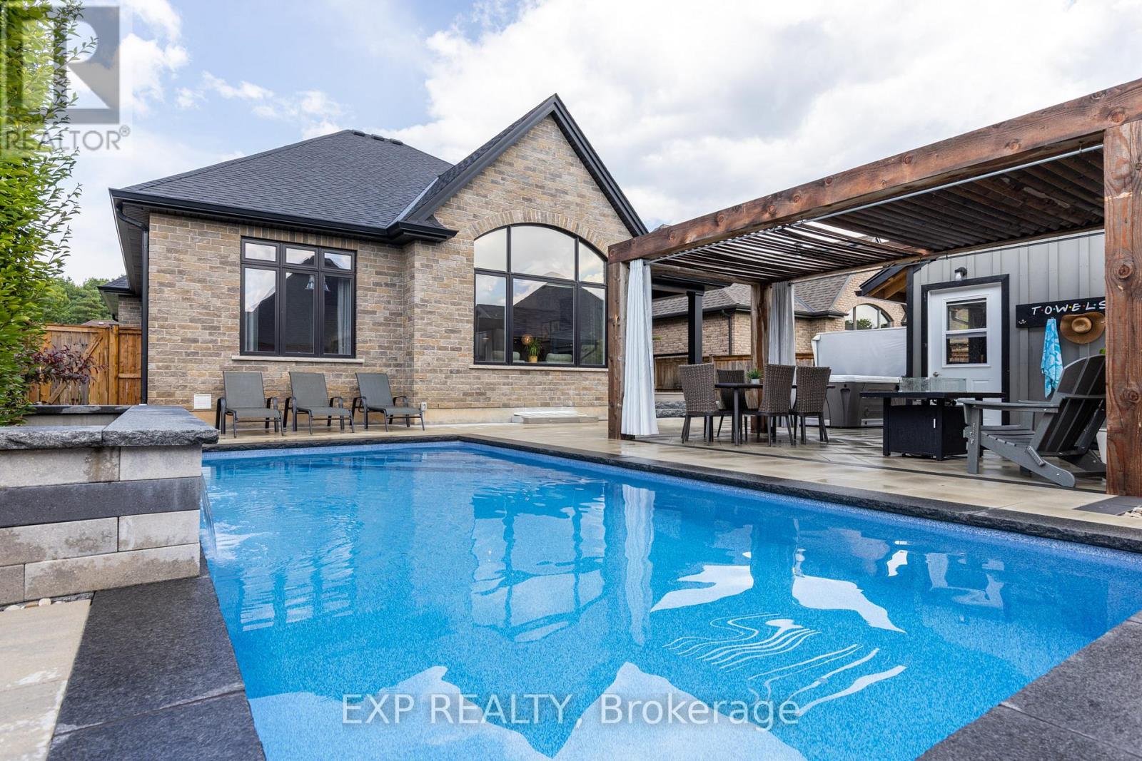 12 Rosewood Crescent, Pelham (Fonthill), Ontario  L0S 1E6 - Photo 45 - X12719250