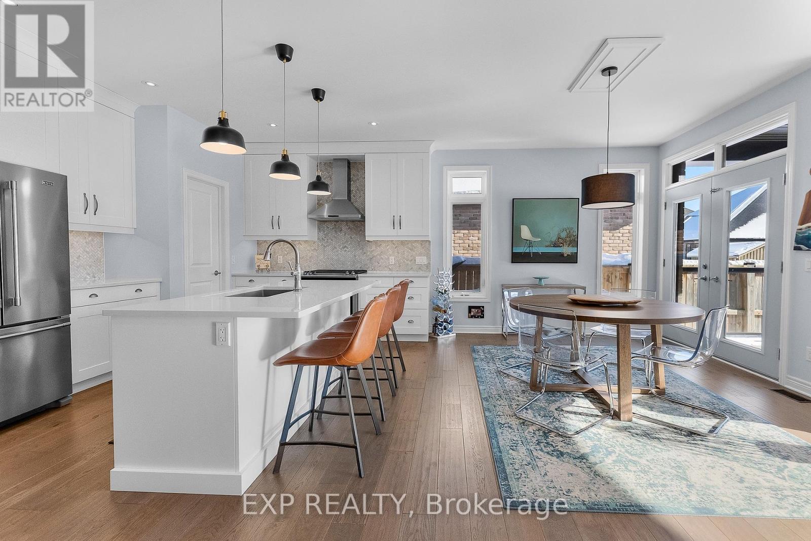 12 Rosewood Crescent, Pelham (Fonthill), Ontario  L0S 1E6 - Photo 8 - X12719250