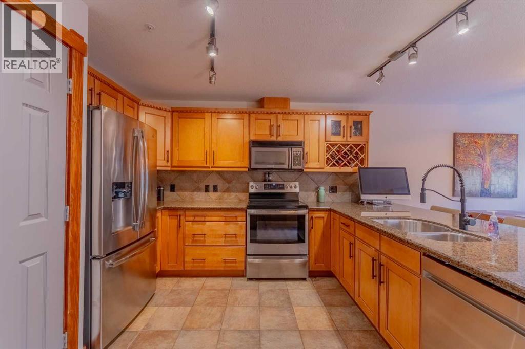 313, 170 Crossbow Place, Canmore, Alberta  T1W 3H4 - Photo 16 - A2280949