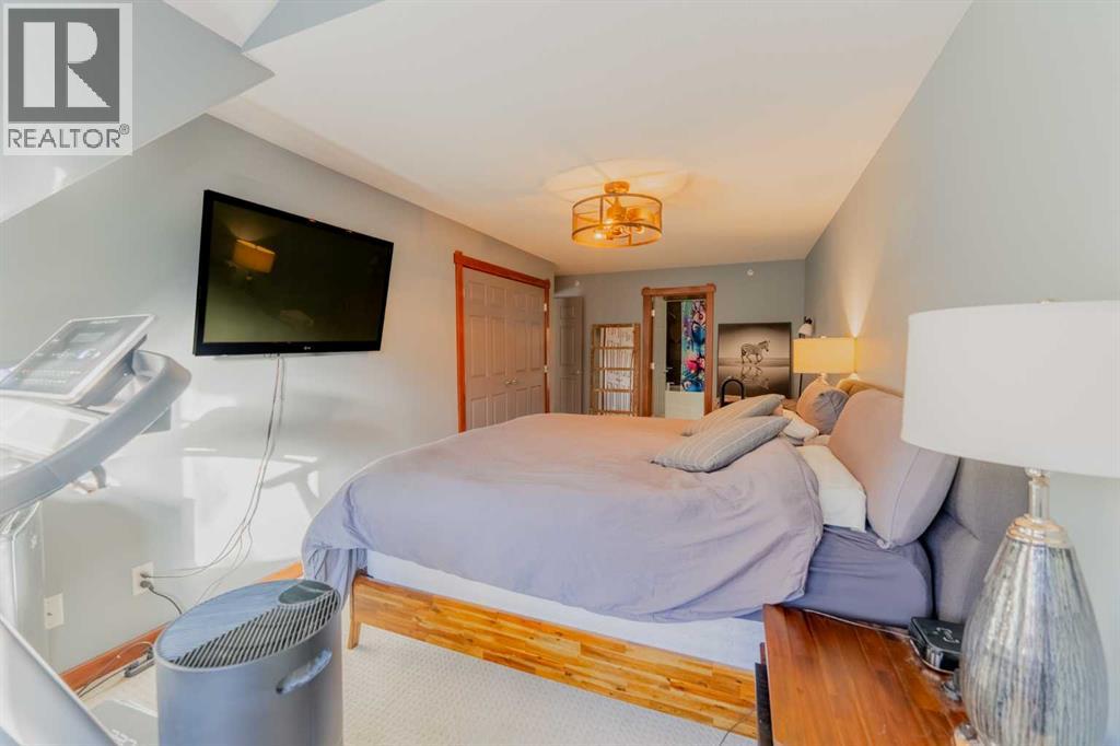 313, 170 Crossbow Place, Canmore, Alberta  T1W 3H4 - Photo 24 - A2280949