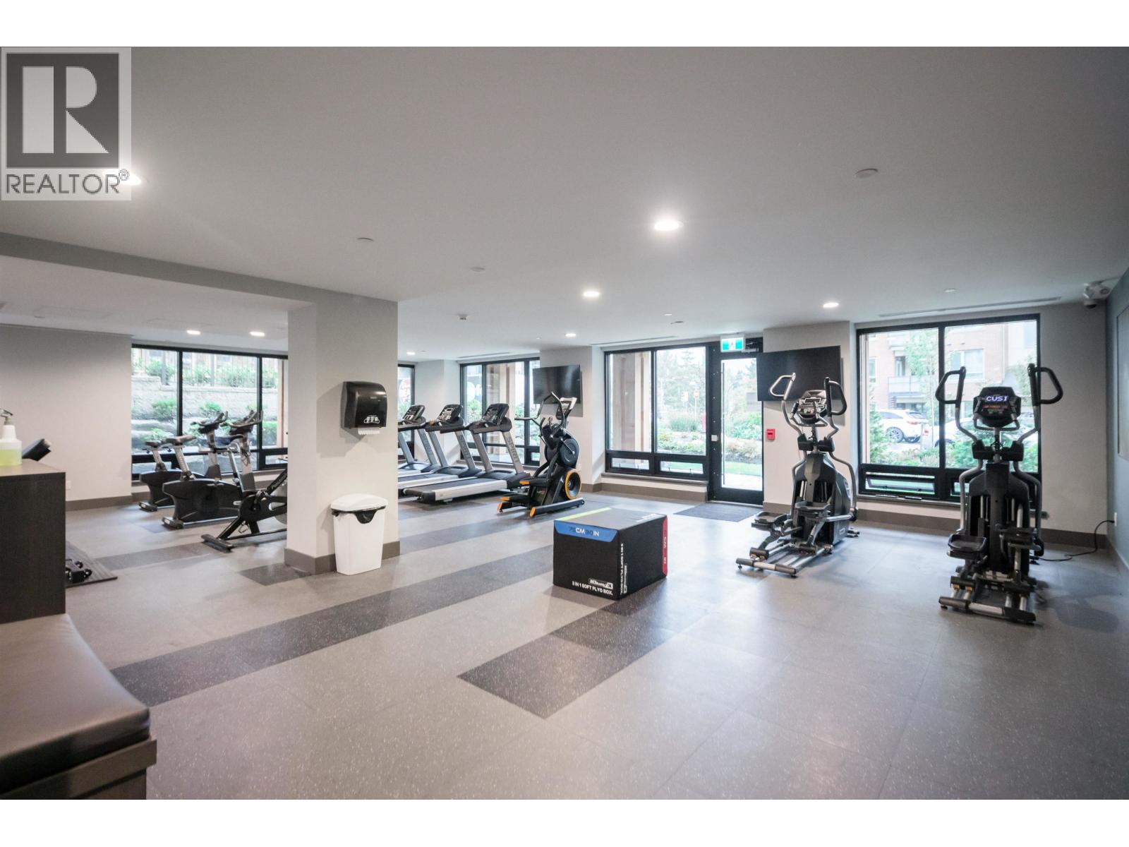 101 2663 Library Lane, North Vancouver, British Columbia  V7J 0B9 - Photo 7 - R3082090