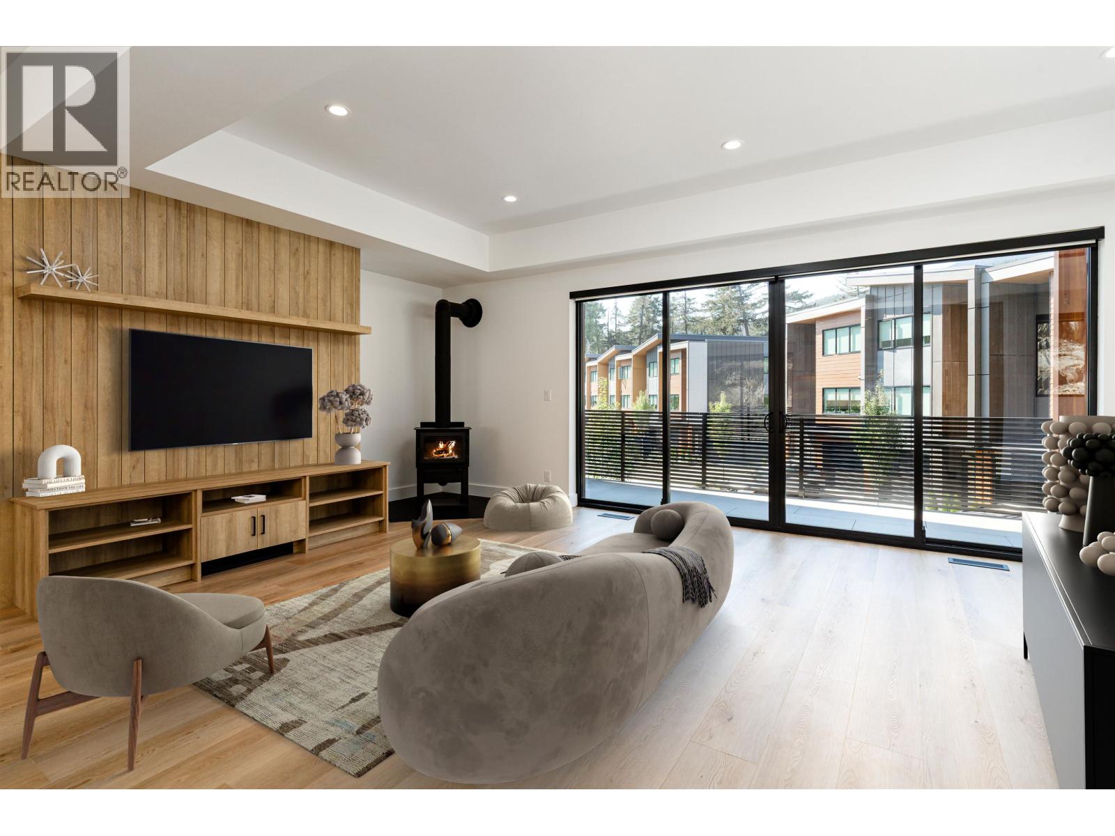 20 2077 Garibaldi Way, Whistler, British Columbia  V8E 0A6 - Photo 4 - R3082091