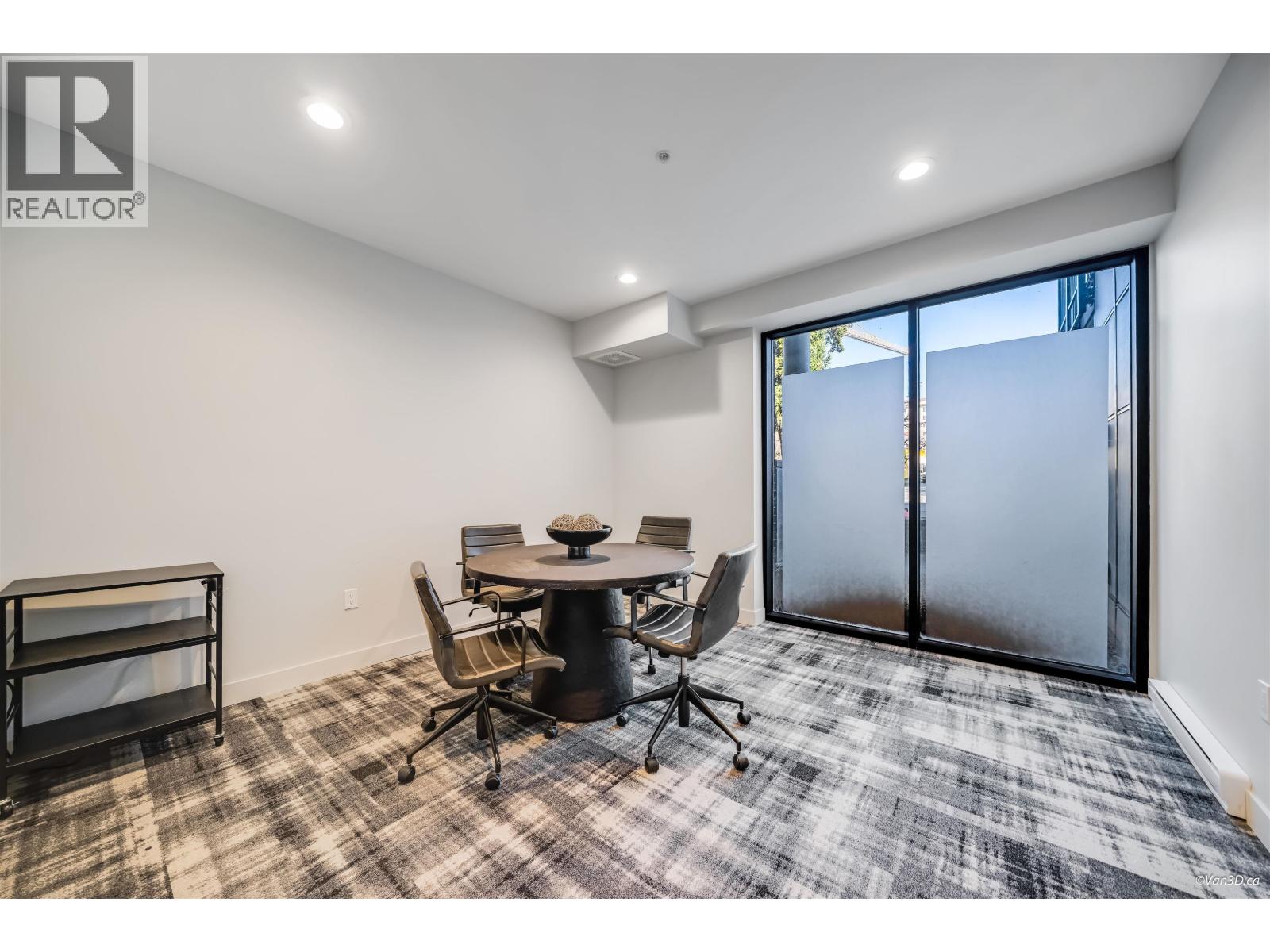 415 750 Dogwood, Coquitlam, British Columbia  V3J 4B7 - Photo 18 - R3082093