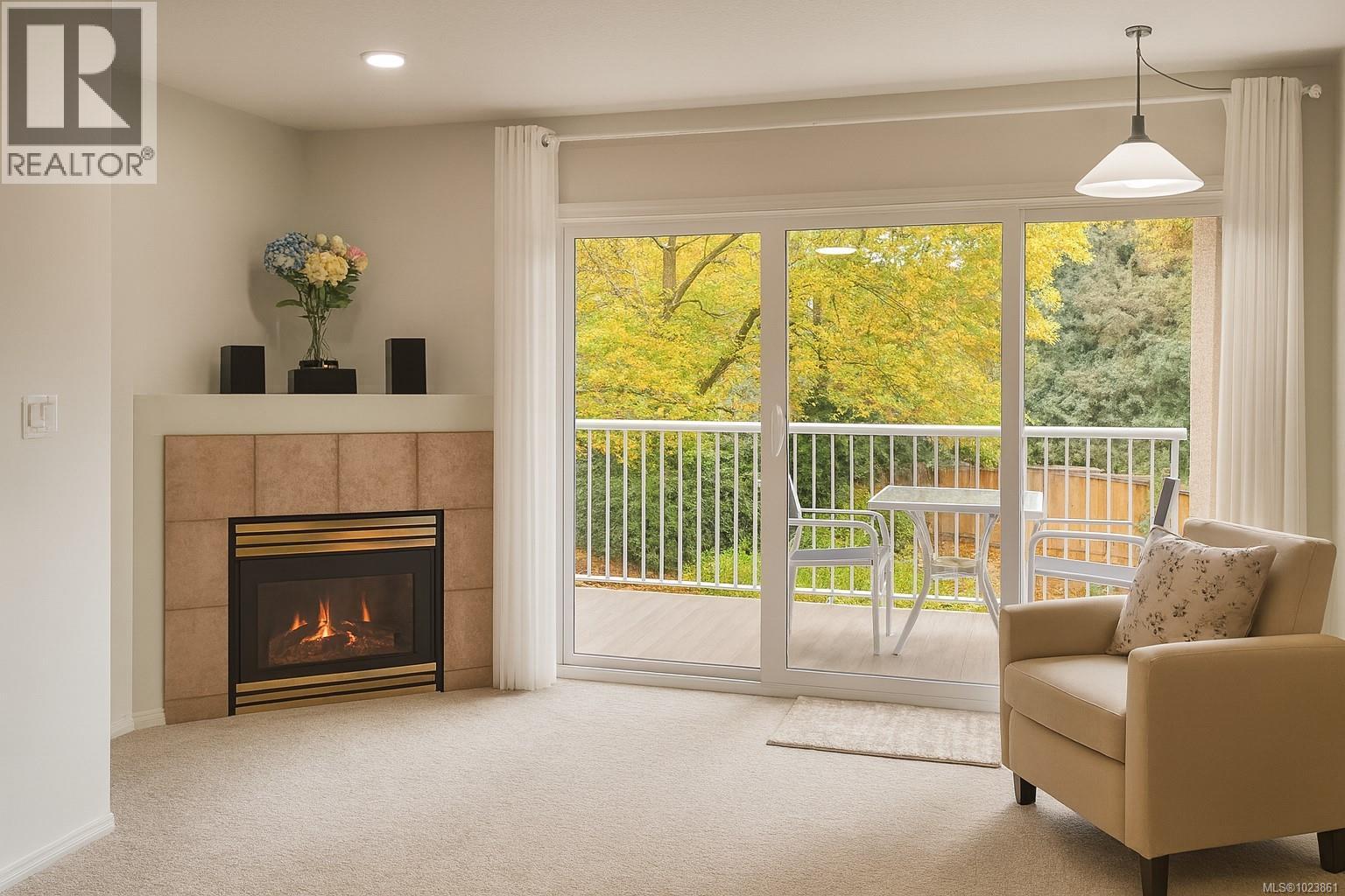 204 1240 Verdier Ave, Central Saanich, British Columbia  V8M 2G9 - Photo 7 - 1023861