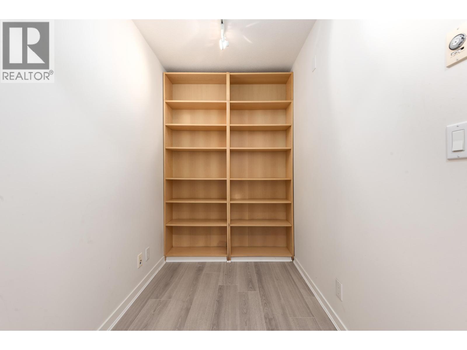 1902 1010 Richards Street, Vancouver, British Columbia V6B 1G2 - Photo 11 - R3081979