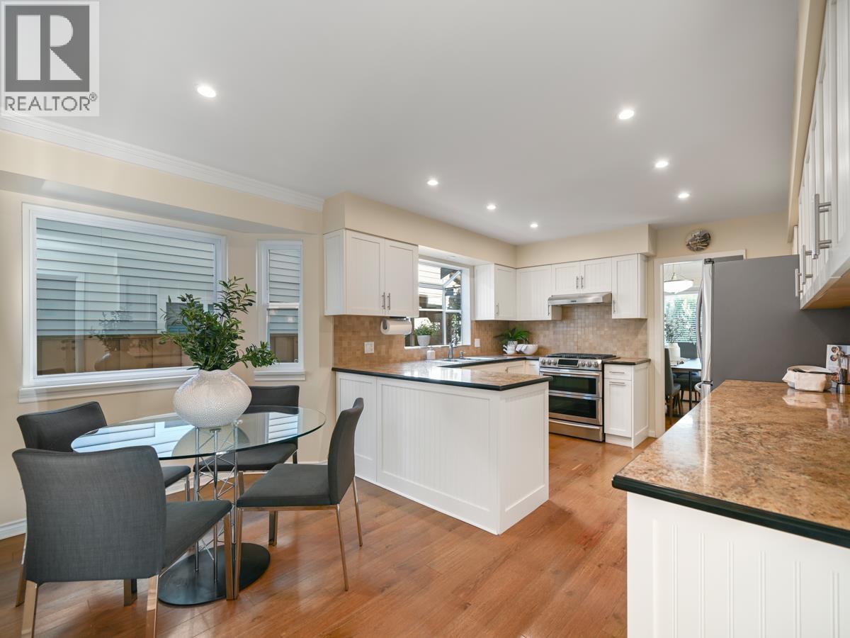 2837 Mccoomb Drive, Coquitlam, British Columbia  V3B 6L2 - Photo 10 - R3082100