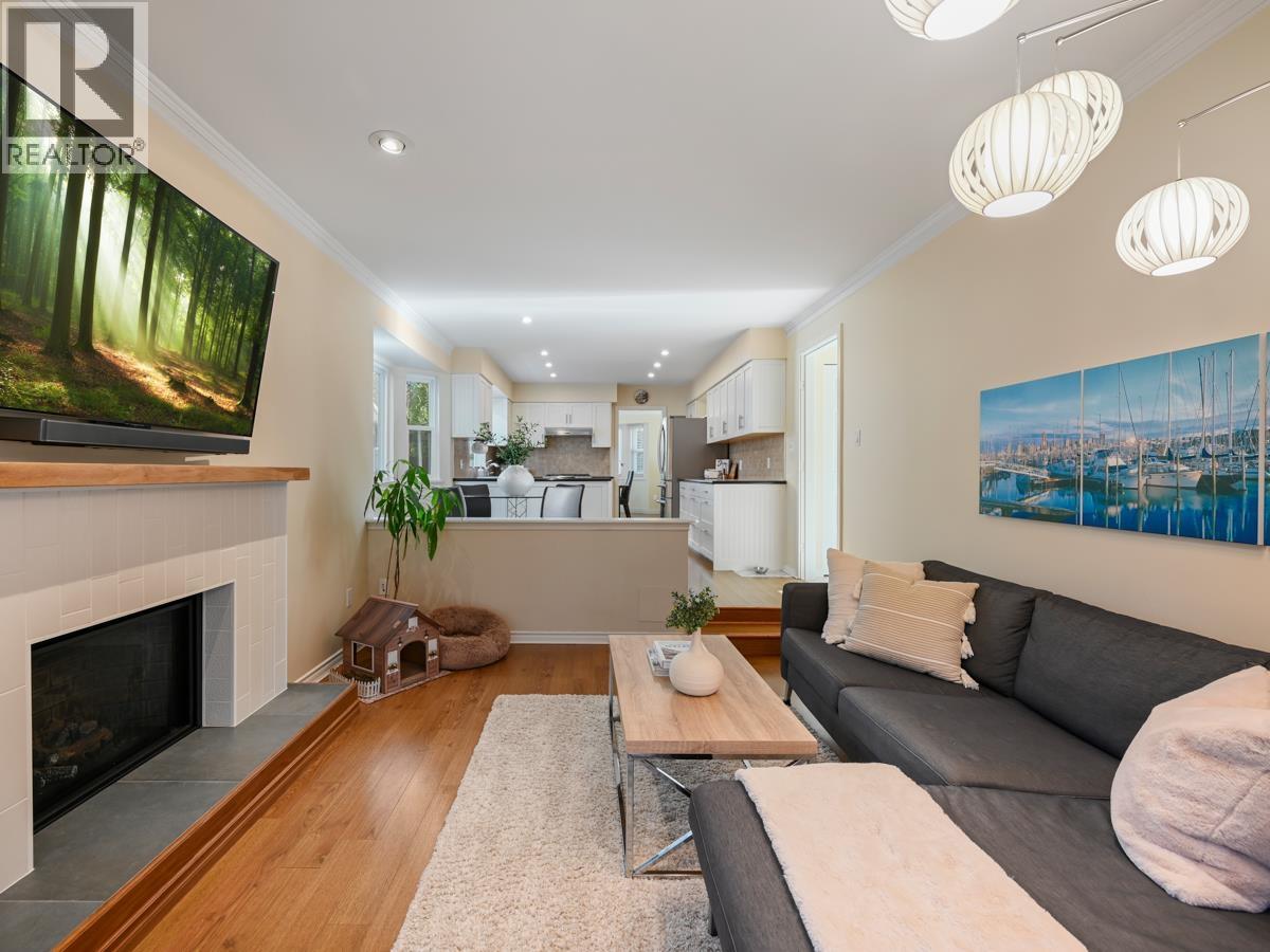 2837 Mccoomb Drive, Coquitlam, British Columbia  V3B 6L2 - Photo 12 - R3082100