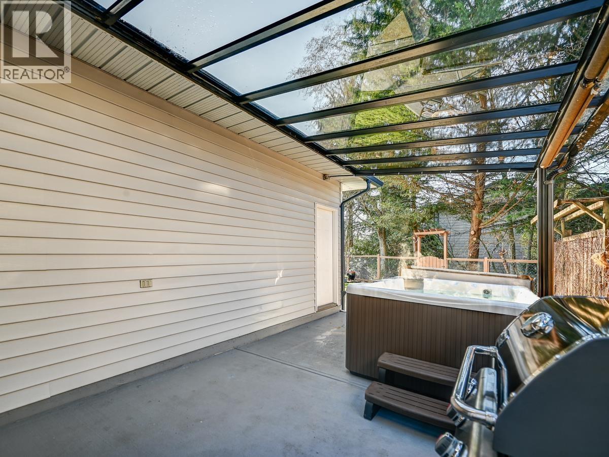 2837 Mccoomb Drive, Coquitlam, British Columbia  V3B 6L2 - Photo 28 - R3082100