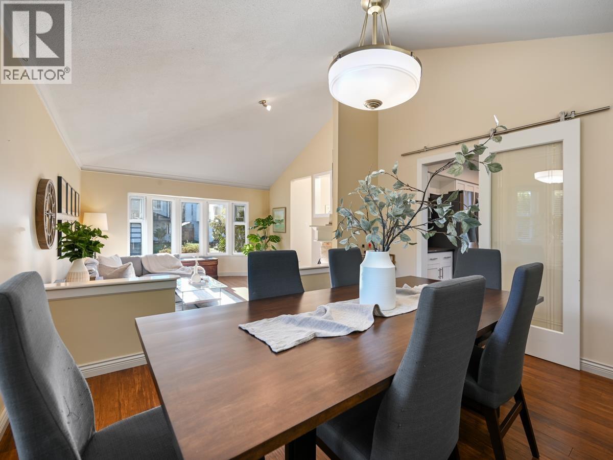 2837 Mccoomb Drive, Coquitlam, British Columbia  V3B 6L2 - Photo 8 - R3082100