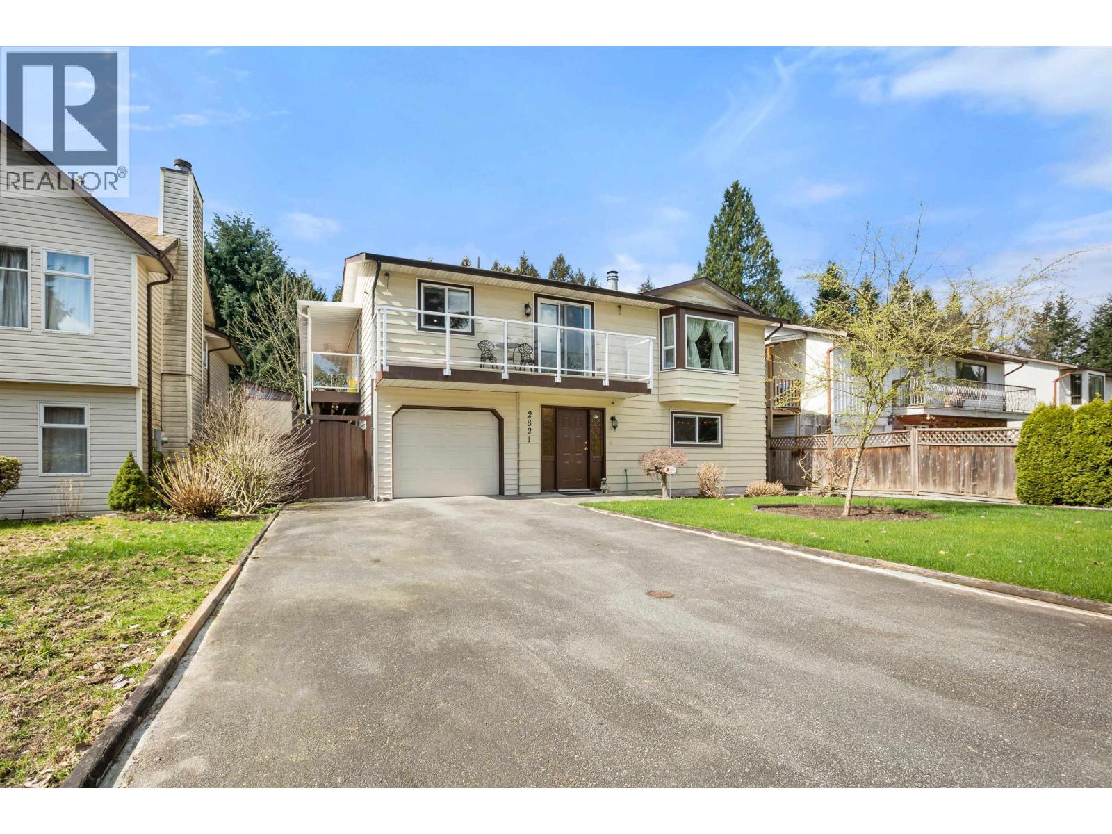 2821 Commonwealth Street, Port Coquitlam, British Columbia  V3B 5V6 - Photo 2 - R3082104