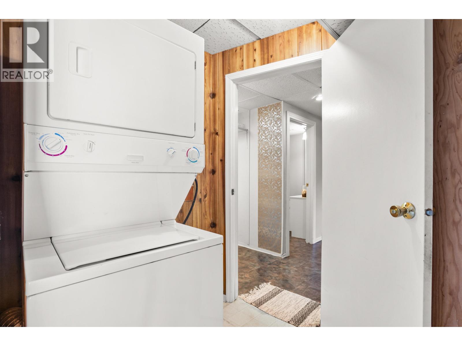 2821 Commonwealth Street, Port Coquitlam, British Columbia  V3B 5V6 - Photo 32 - R3082104