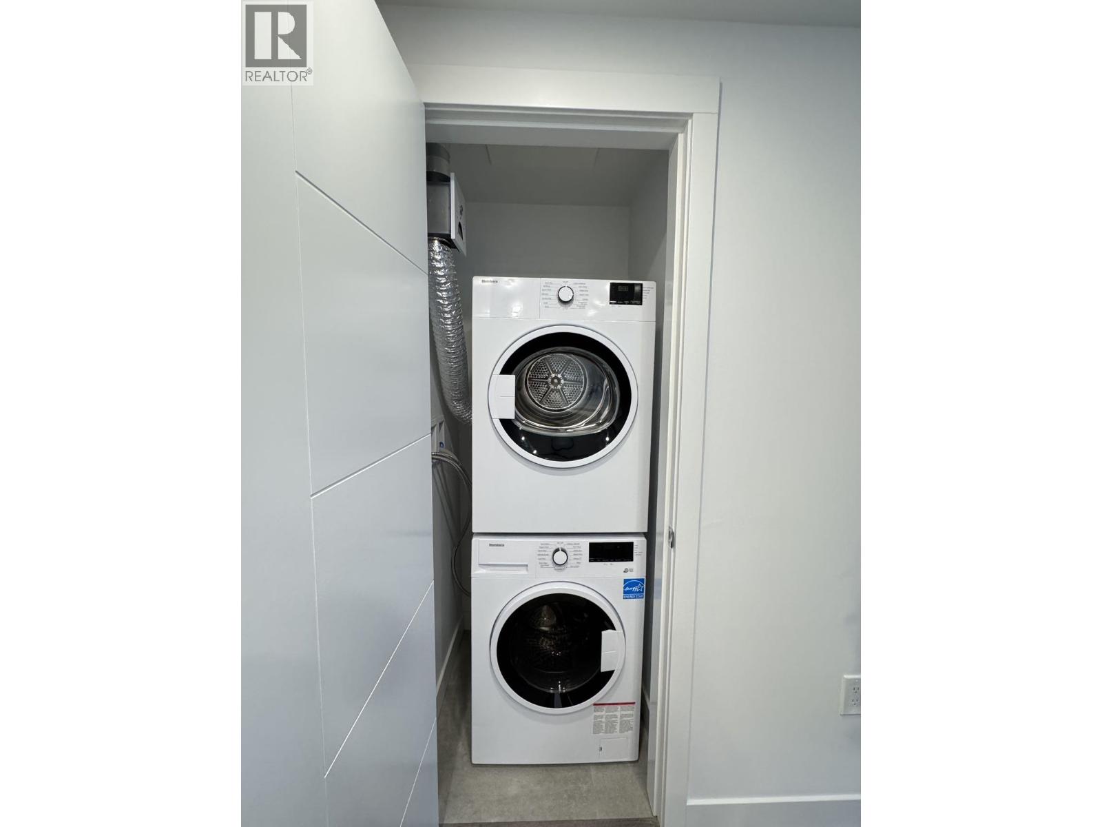 2002 823 Carnarvon Street, New Westminster, British Columbia  V3M 0N5 - Photo 6 - R3082116