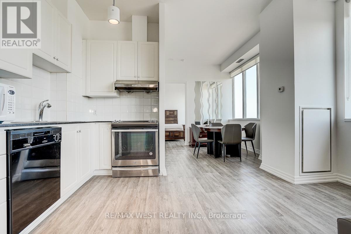 1001 - 797 Don Mills Road, Toronto, Ontario M3C 1V1 - Photo 11 - C12719254