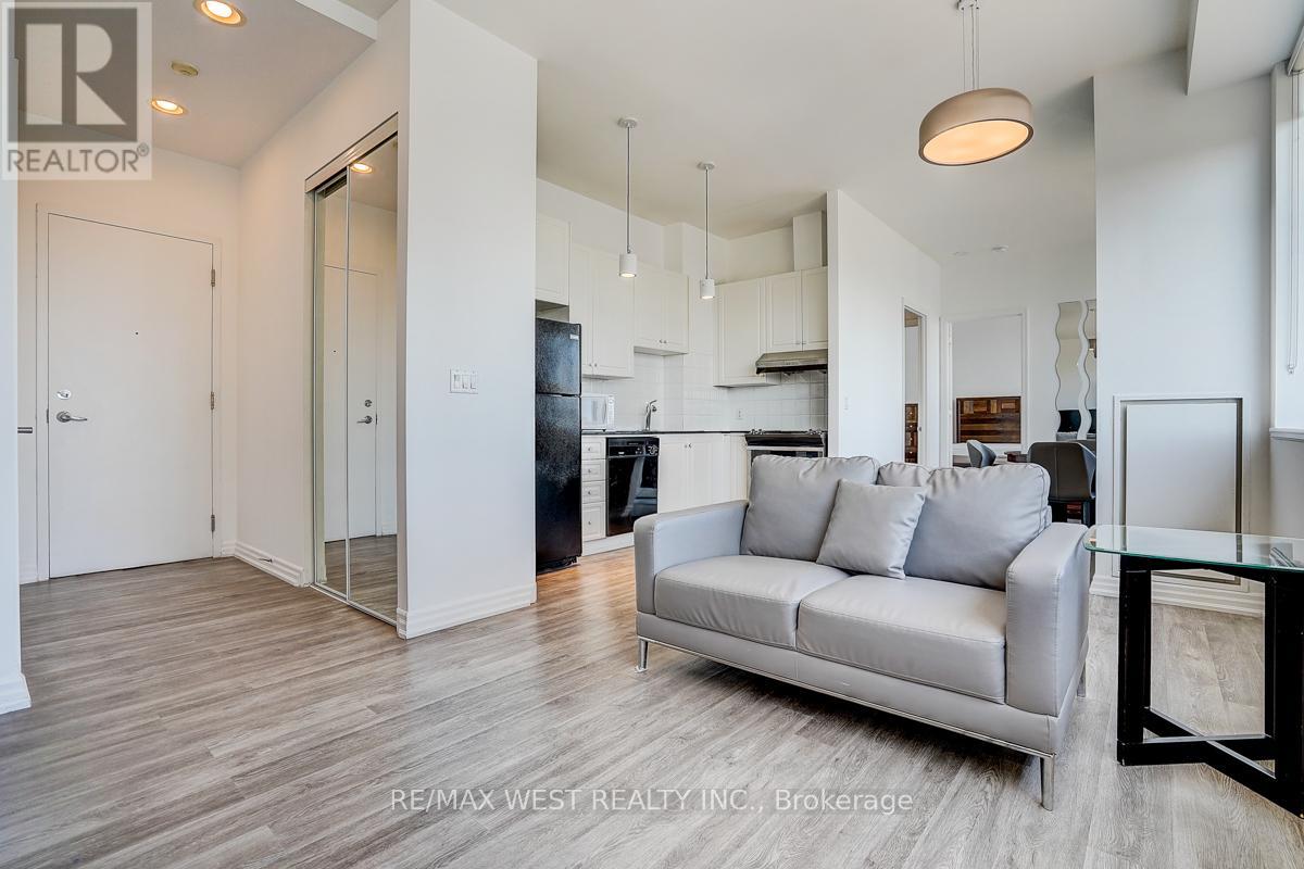 1001 - 797 Don Mills Road, Toronto, Ontario M3C 1V1 - Photo 6 - C12719254