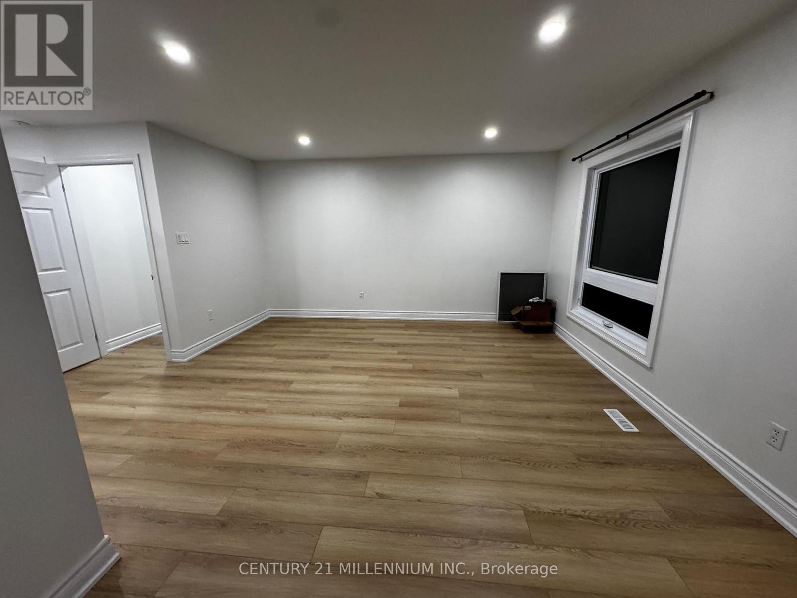 131 Edelwild Drive, Orangeville, Ontario  L9W 3H9 - Photo 5 - W12659632