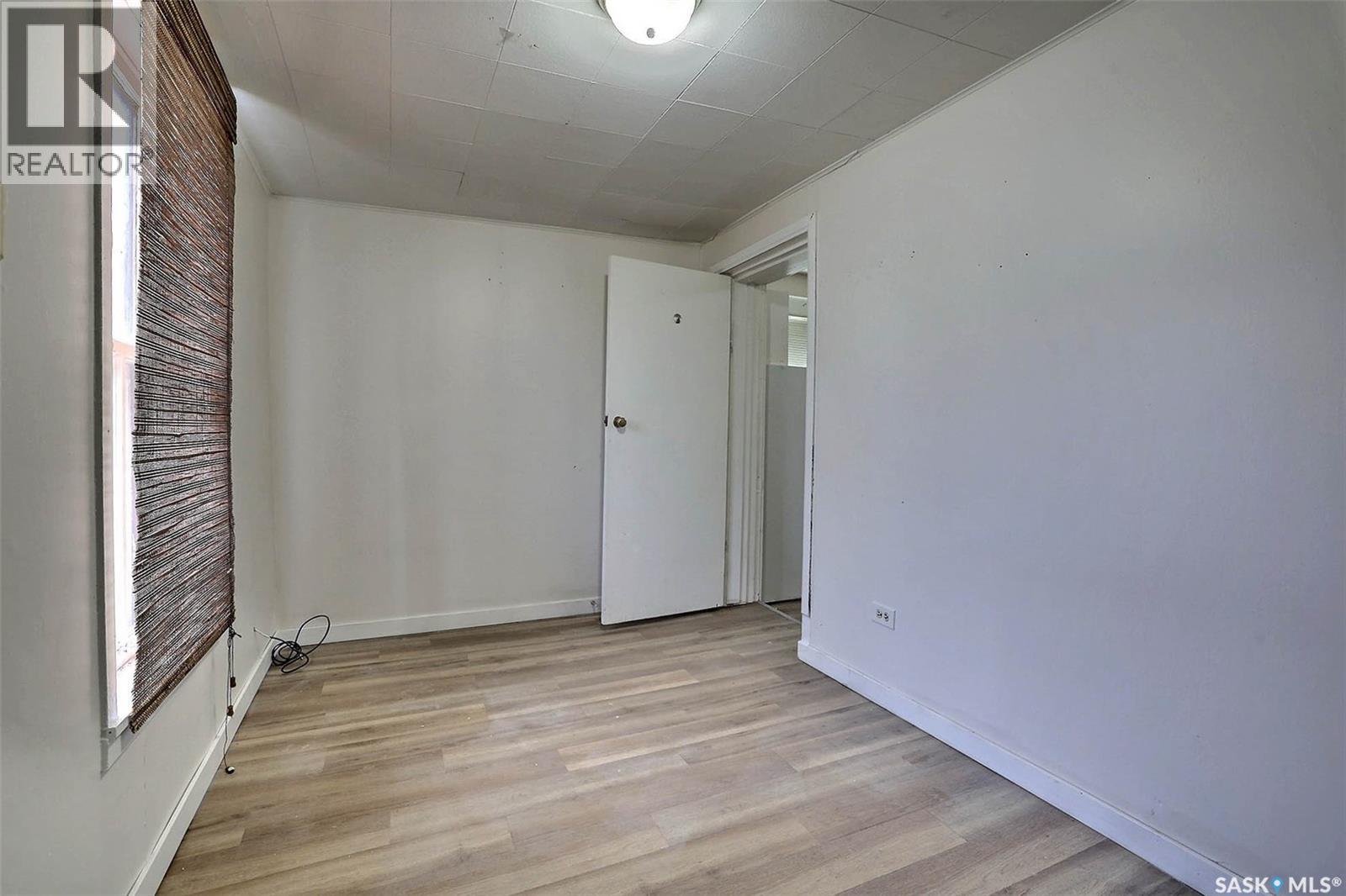 2263 Osler Street, Regina, Saskatchewan  S4P 1W9 - Photo 38 - SK027205