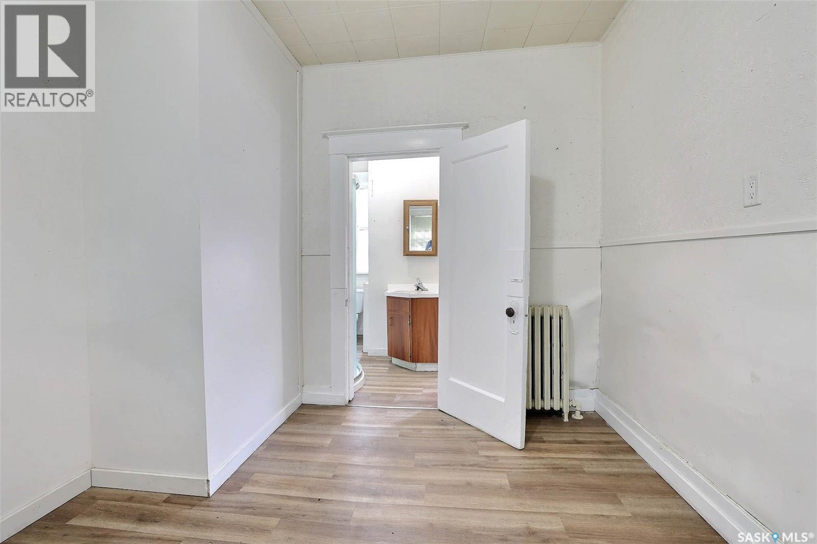 2263 Osler Street, Regina, Saskatchewan  S4P 1W9 - Photo 41 - SK027205