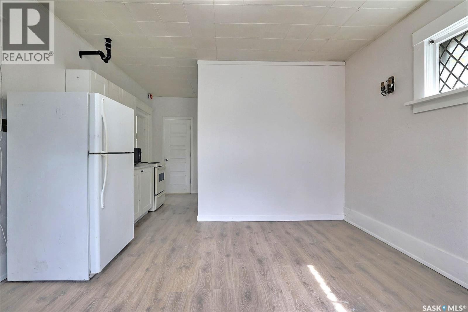 2263 Osler Street, Regina, Saskatchewan  S4P 1W9 - Photo 6 - SK027205