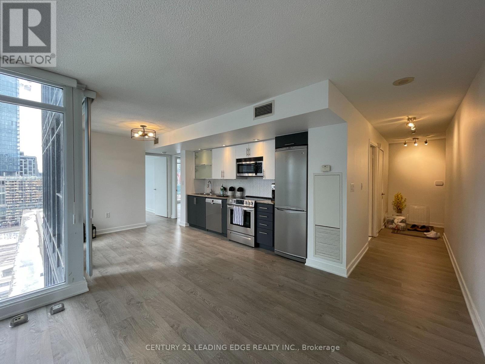 1209 - 8 Telegram Mews, Toronto, Ontario  M5V 3Z5 - Photo 2 - C12718030