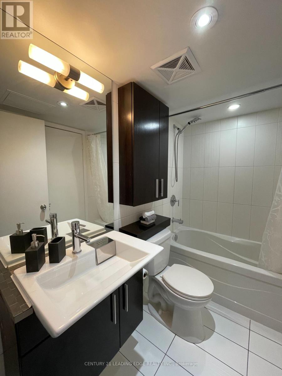 1209 - 8 Telegram Mews, Toronto, Ontario  M5V 3Z5 - Photo 15 - C12718030