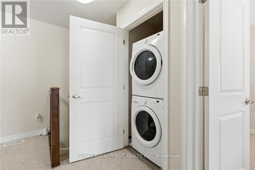 16 Lakefront Drive, Hamilton, Ontario  L8E 0J3 - Photo 20 - X12716890