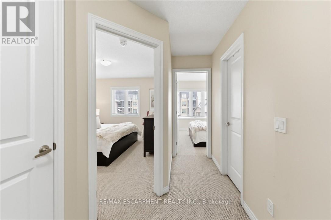 16 Lakefront Drive, Hamilton, Ontario  L8E 0J3 - Photo 14 - X12716890