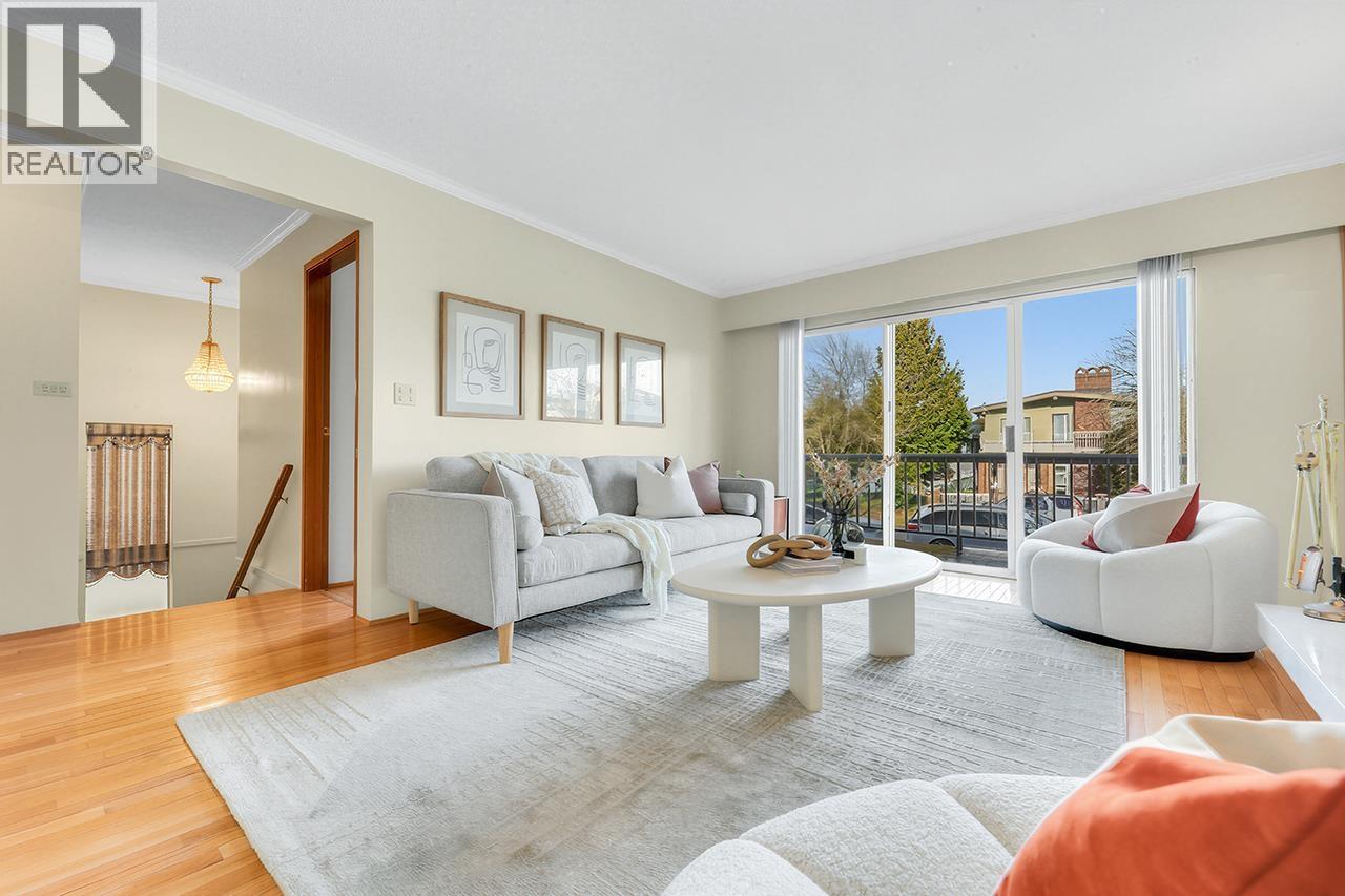 4710 Union Street, Burnaby, British Columbia  V5C 2Y4 - Photo 4 - R3080322