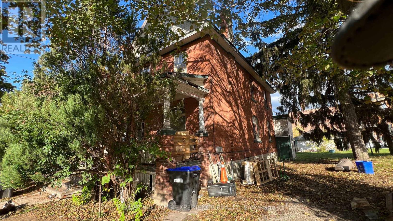 111 Beech Street, Collingwood, Ontario  L9Y 2T2 - Photo 2 - S12719156