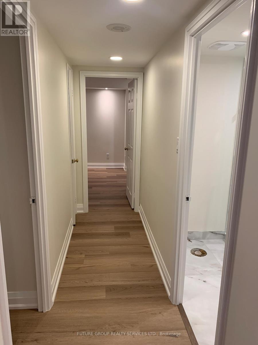 1204 - 880 Dundas Street W, Mississauga, Ontario  L5C 4H3 - Photo 15 - W12717540