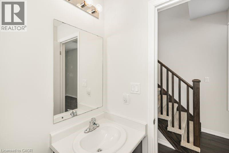 5038 Serena Drive Unit# 101, Beamsville, Ontario  L0R 1B2 - Photo 17 - 40799868