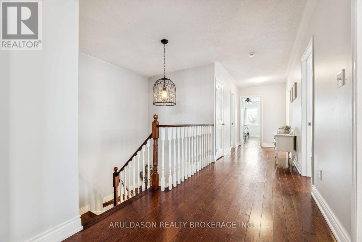 3 Booth Crescent, Ajax, Ontario  L1Z 1H6 - Photo 19 - E12719302