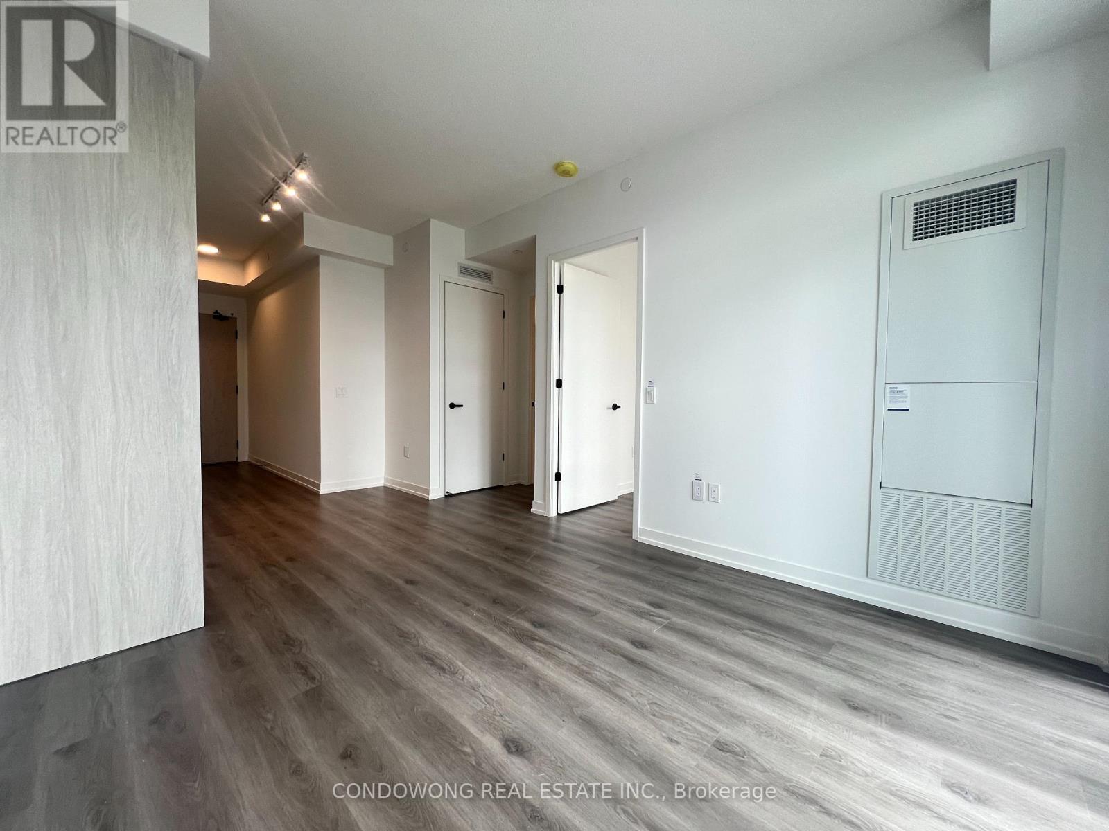 2601 - 28 Interchange Way, Vaughan, Ontario  L4K 0P8 - Photo 11 - N12719274