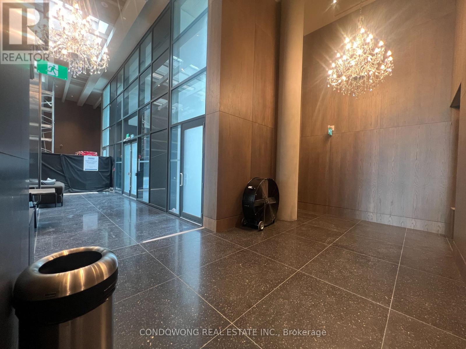 2601 - 28 Interchange Way, Vaughan, Ontario  L4K 0P8 - Photo 18 - N12719274