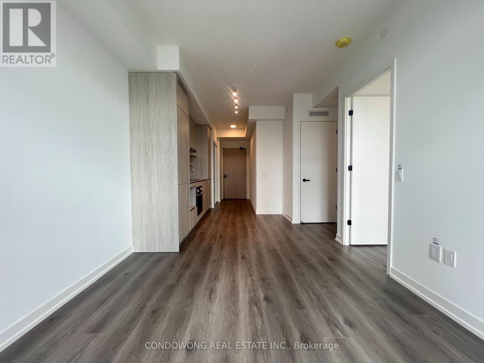 2601 - 28 Interchange Way, Vaughan, Ontario  L4K 0P8 - Photo 9 - N12719274