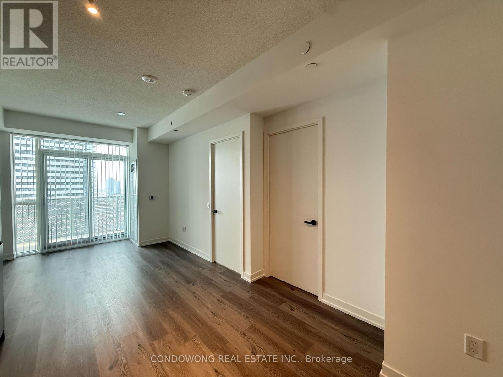 2602 - 28 Interchange Way, Vaughan, Ontario  L4K 0P8 - Photo 3 - N12719298