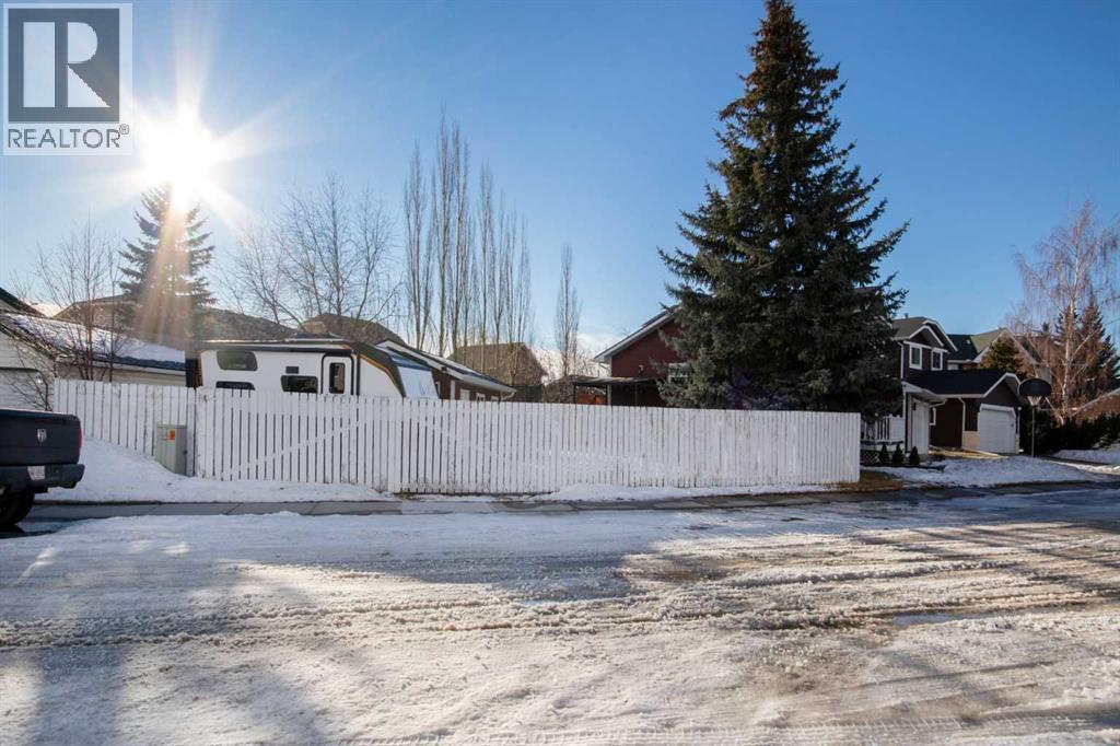 70 Edmund Way Se, Airdrie, Alberta  T4B 2G4 - Photo 38 - A2278744