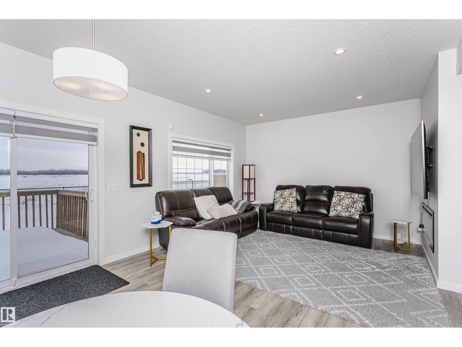 9421 Pear Cr Sw, Edmonton, Alberta  T6X 2Z5 - Photo 11 - E4470703