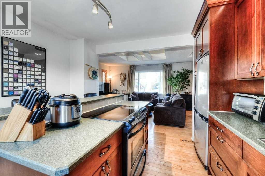 3815 Parkhill Place Sw, Calgary, Alberta T2S 2W6 - Photo 8 - A2276871