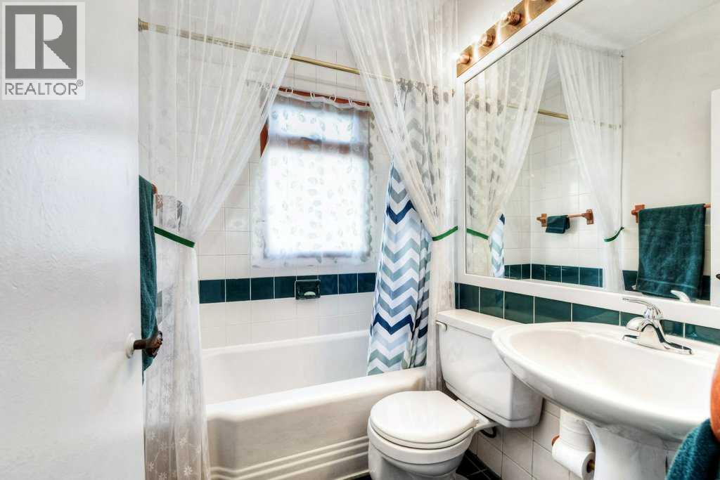 3815 Parkhill Place Sw, Calgary, Alberta T2S 2W6 - Photo 11 - A2276871