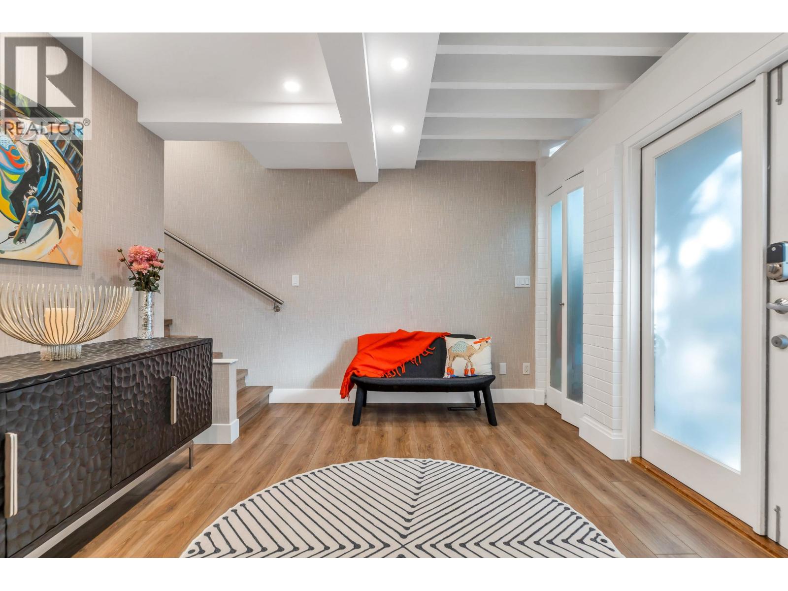 4 328 E 2nd Street, North Vancouver, British Columbia  V7L 1C7 - Photo 13 - R3082063